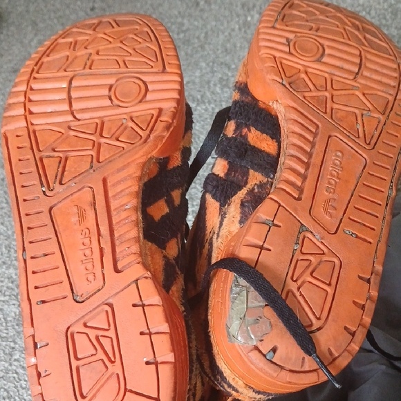Adidas Furry Tiger Stripe Sneakers - Orange and Black - Picture 6 of 7